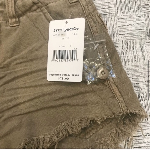 NWT Free People Stand-Off Beige Distressed Shorts - Picture 5 of 8